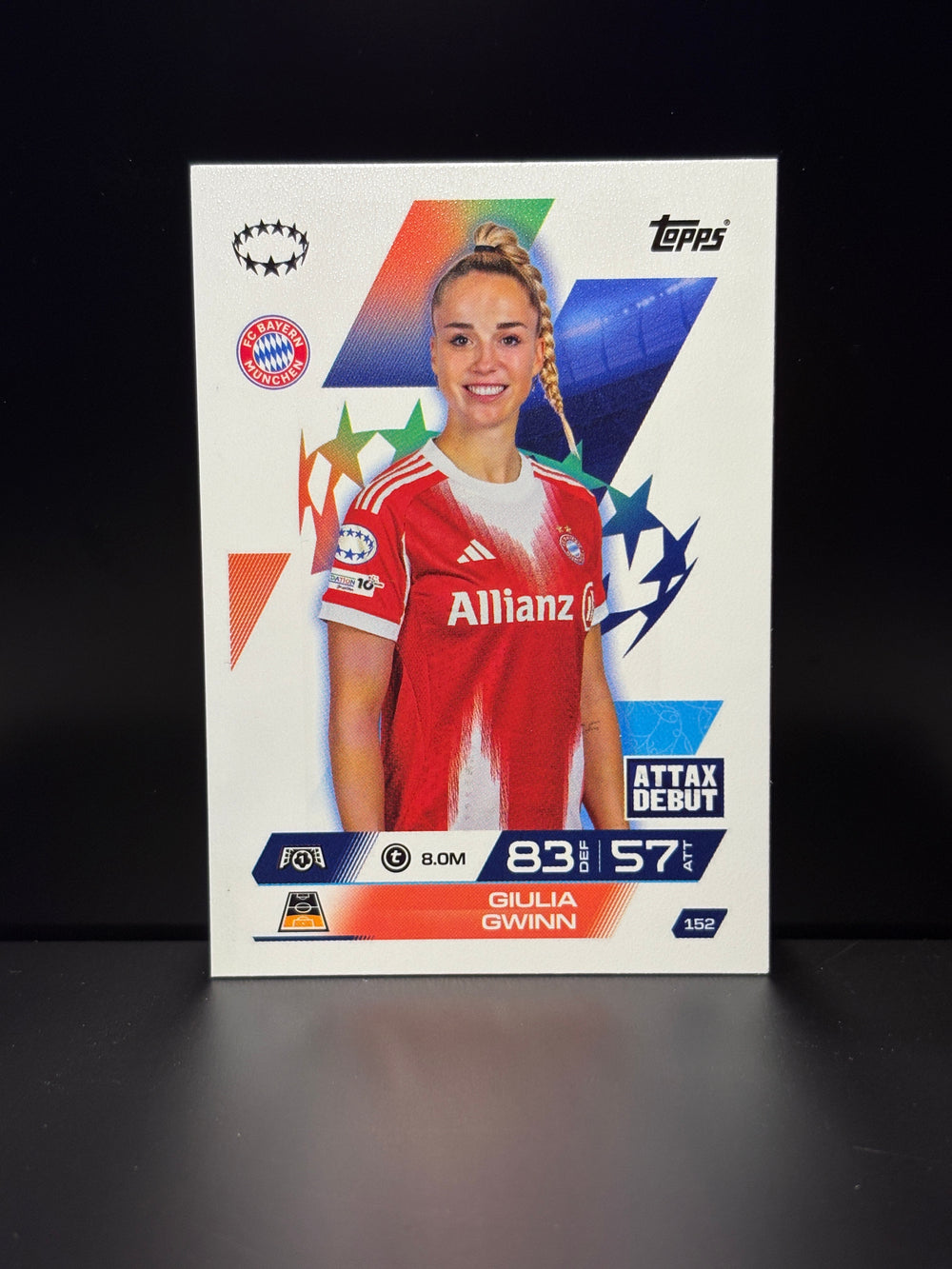 152 Giulia Gwinn